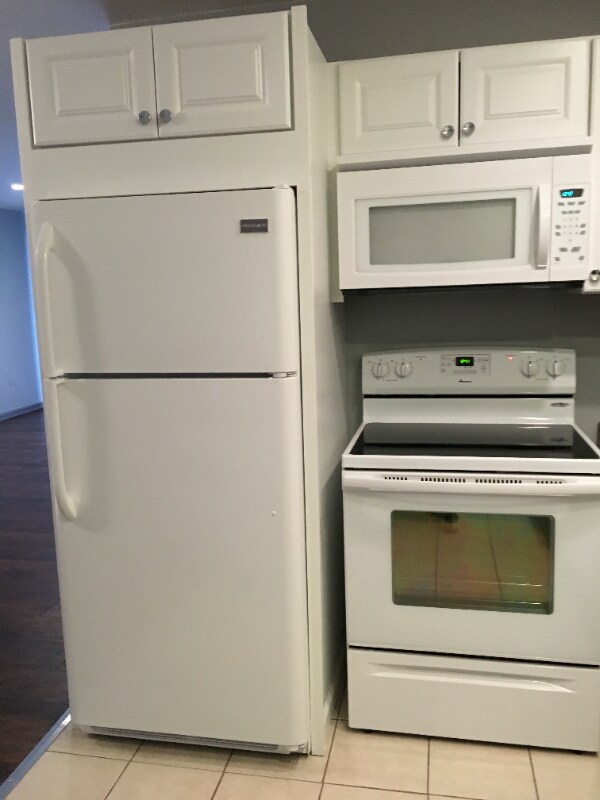 Foto del edificio - 8432 W 103rd Terrace
