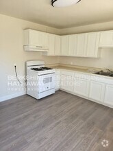 Building Photo - 1509 W Hank Ave