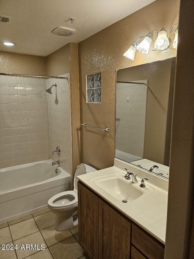 Foto del edificio - 11640 N Tatum Blvd