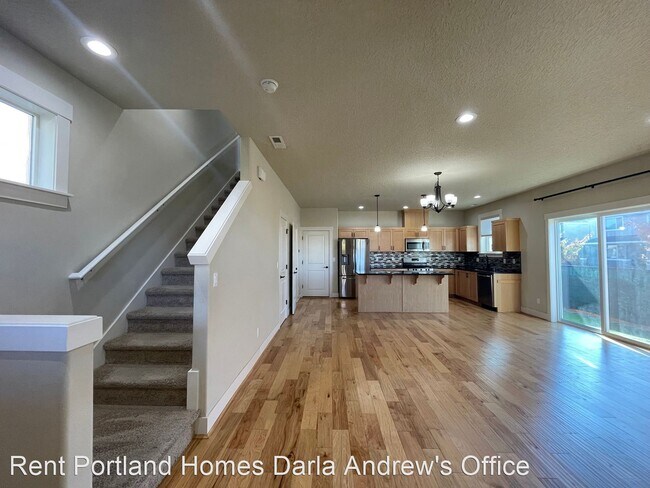 Foto del edificio - 4 br, 2.5 bath House - 14998 NW Shackelfor...