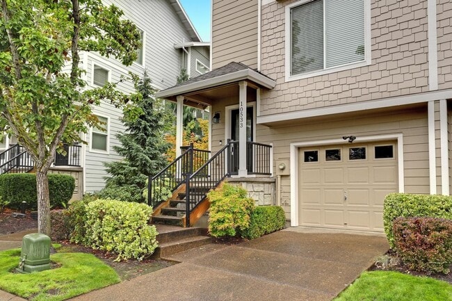 Building Photo - 10533 NE Avery Way