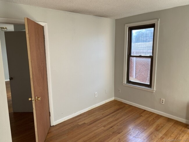 Foto del edificio - 1 Divinity St