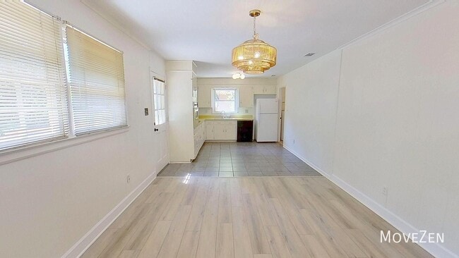 Building Photo - 10529 Starwood Dr