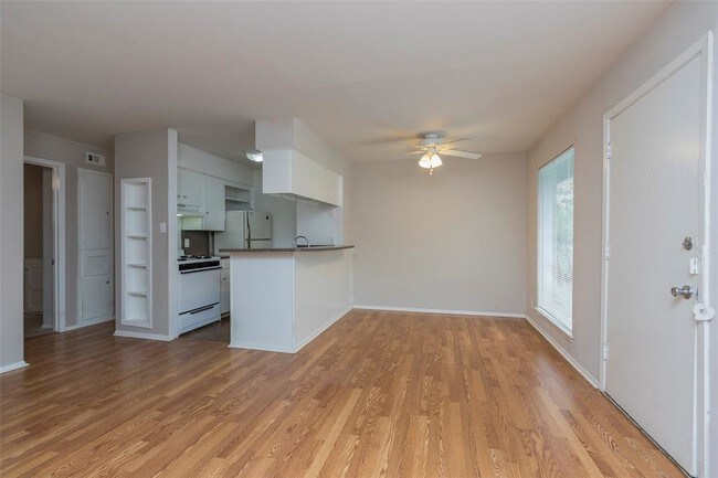 Foto del edificio - 1401 Kipling St