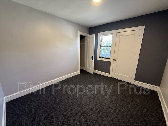 Foto del edificio - 4043 N 24th Pl