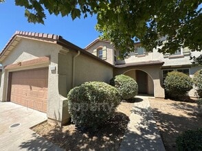 Building Photo - 10102 Clairina Way