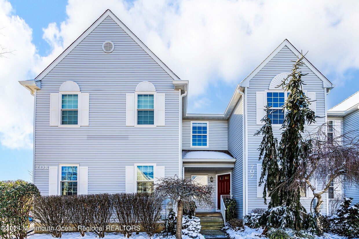 Foto principal - 707 Hatchery Ct