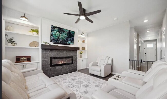 Foto del edificio - 14640 Guernsey Dr