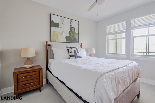 Foto del edificio - 2361 Commerce Park Dr NE