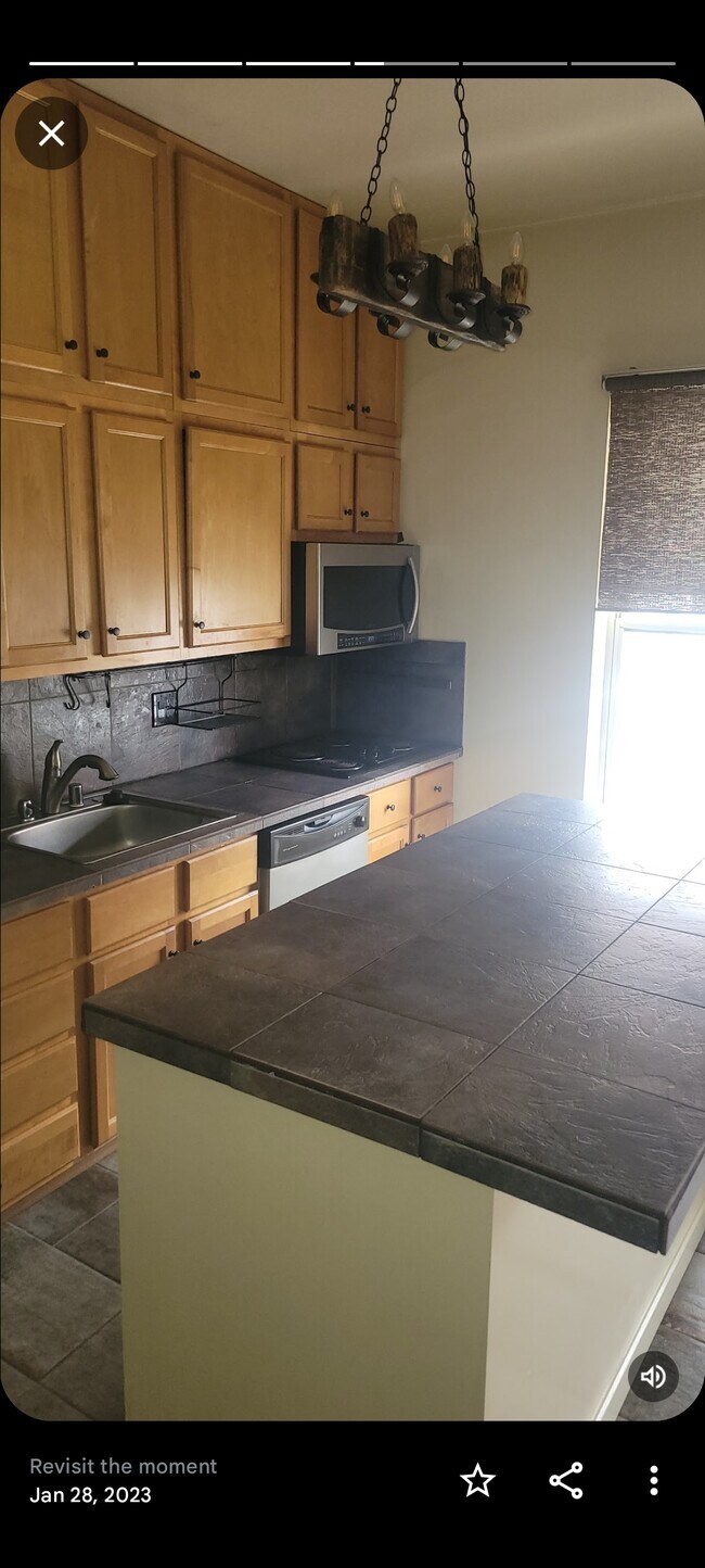 Foto del edificio - 960 N 27th St
