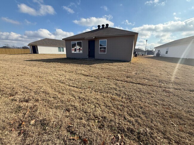 Foto del edificio - 200 Sarah Alyse Ln