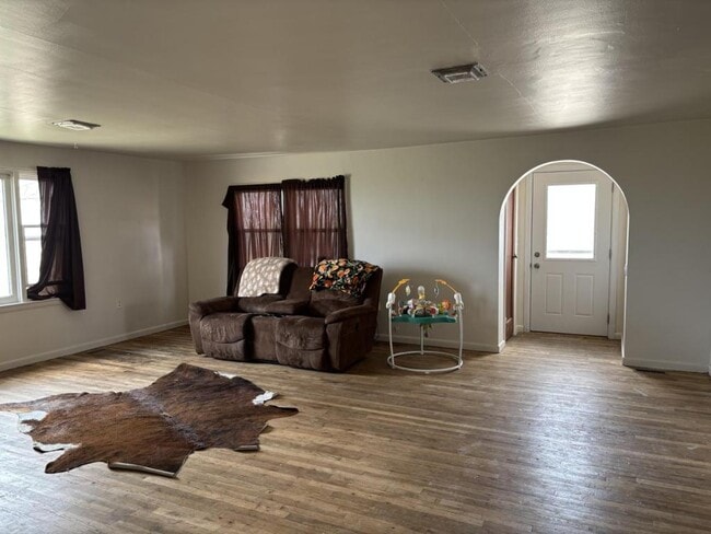 Building Photo - 3155 Rd 68