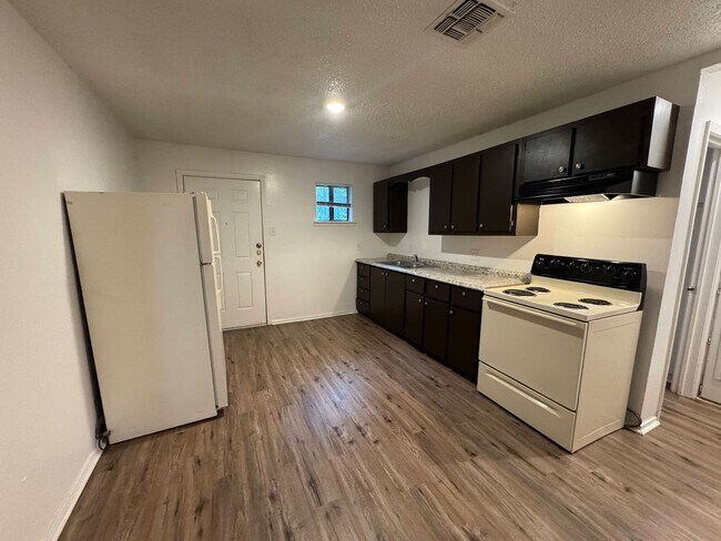 Foto del edificio - 715 N 20th St