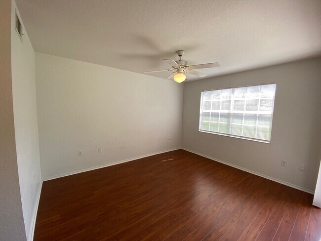 Foto del edificio - 13941 Fairway Island Dr