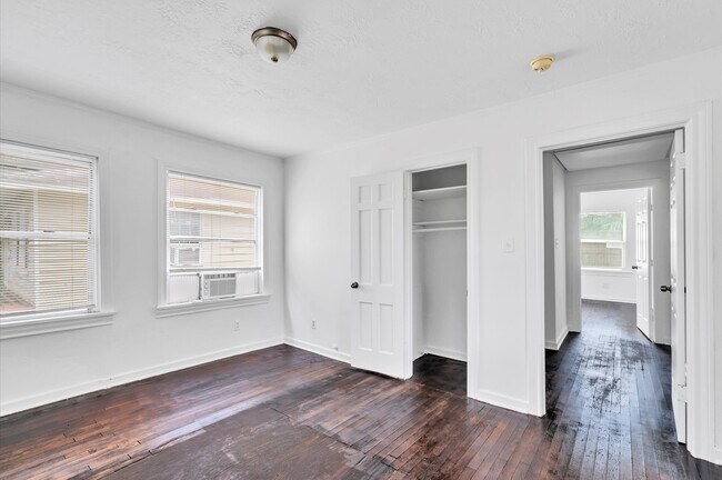 Foto del edificio - 3530 Griggs Rd