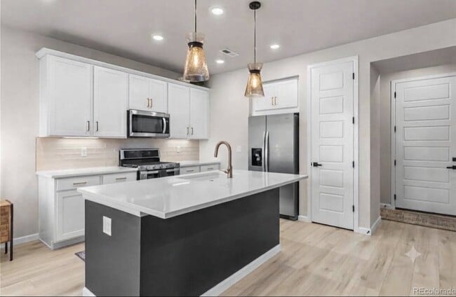 Building Photo - 7922 Sterling Ranch Ave