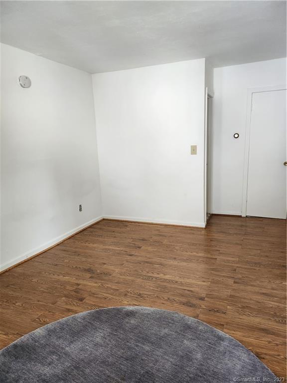 Foto del edificio - 451 Circular Ave