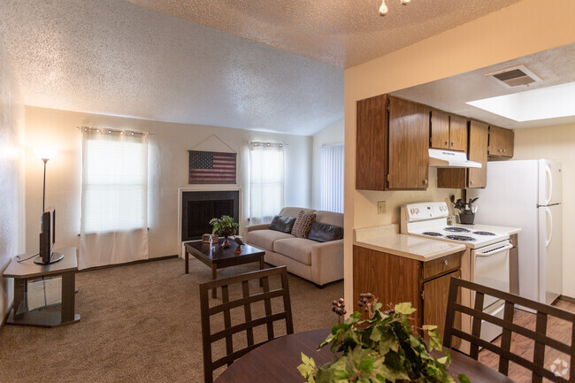 2BR, 2BA - 986 SF - Stone Ridge Apartments