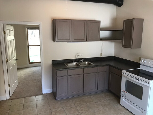 Building Photo - 77 Snapdragon Ln