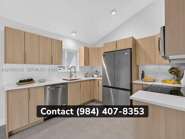 Foto del edificio - 6163 SE Windsong Ln