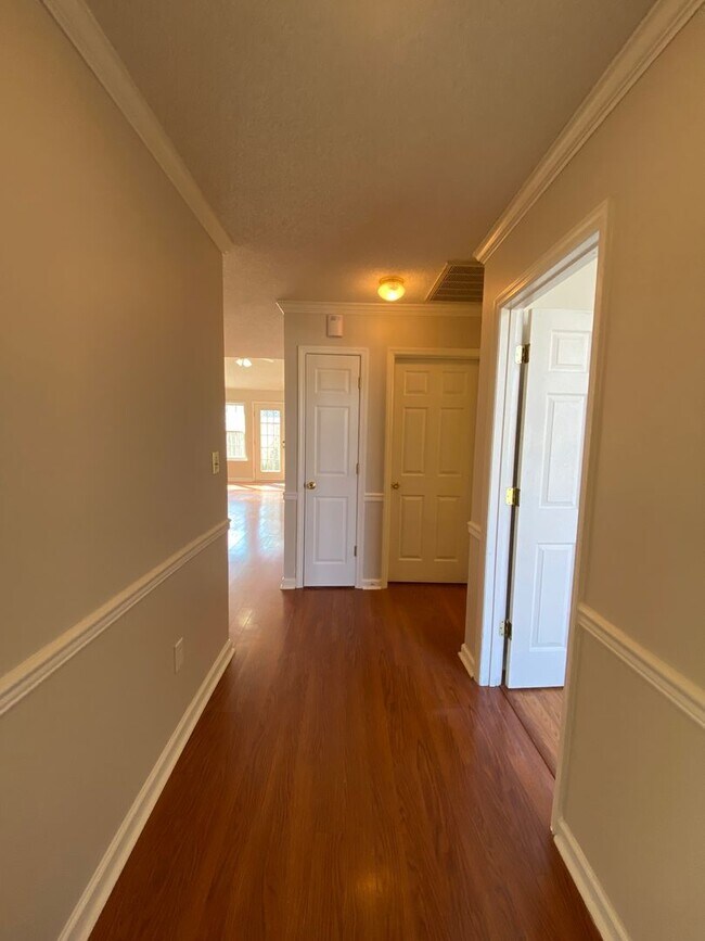 Foto del edificio - 2 Bedroom Townhome on a corner lot in Harvestwood!