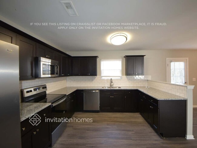 Building Photo - 2020 Sebastiani Dr