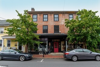 Building Photo - 54 Coryell St