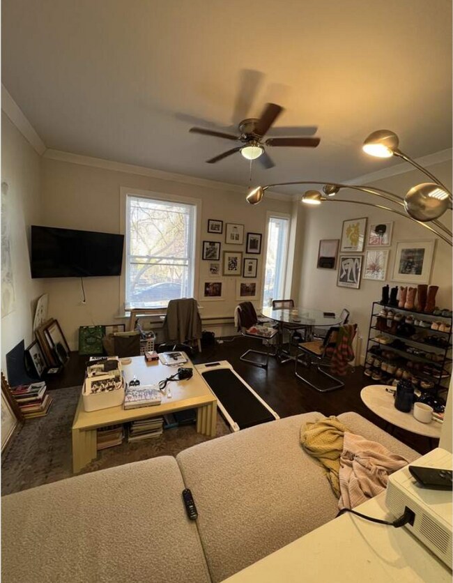 Foto del edificio - 2907 N Mildred Ave