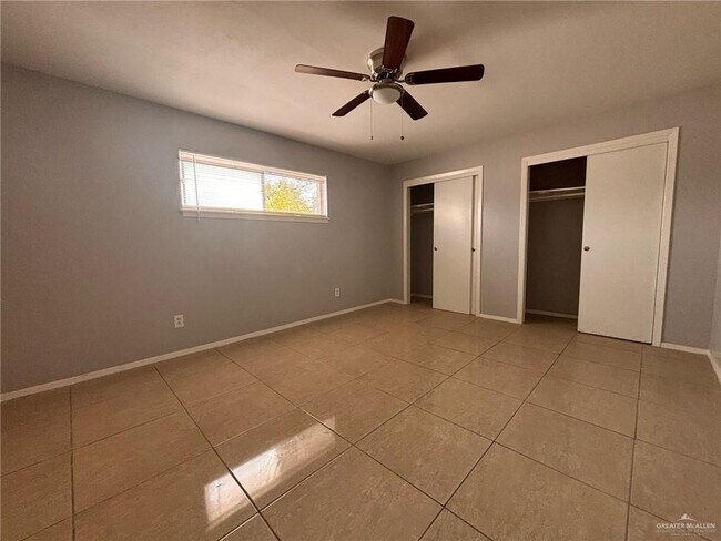 Foto del edificio - 7 N 11th St