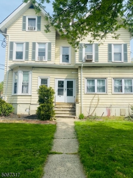 Primary Photo - 114 N Ave W