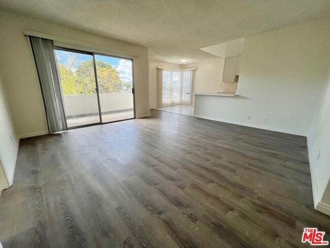 Foto del edificio - 1426 Orange Grove Ave