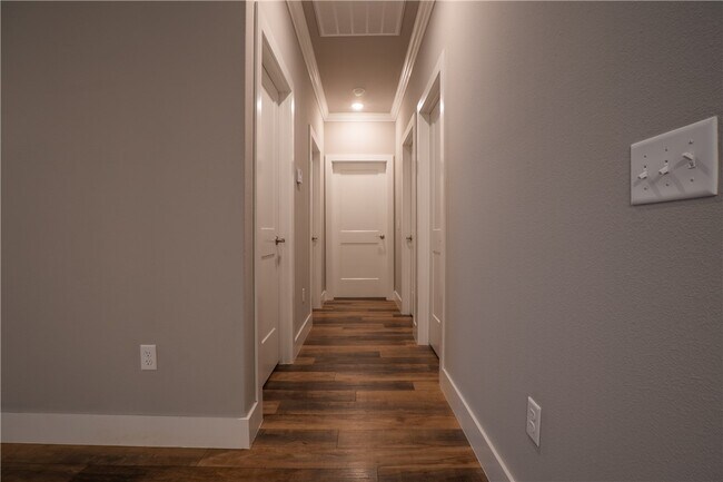 Foto del edificio - 1723 Booker Cir