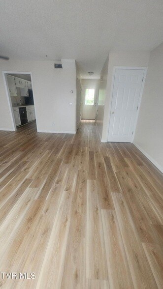Foto del edificio - 4336 Bluff City Hwy
