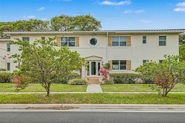 Foto del edificio - 9160 NE 8th Ave