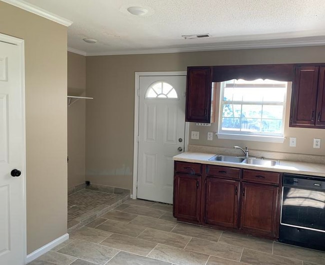 Foto del edificio - 330 Baldwin St SE