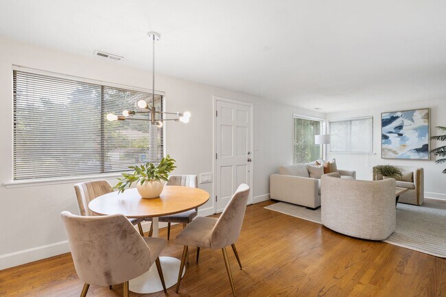 Building Photo - CLICK "REQUEST A TOUR" NOW!