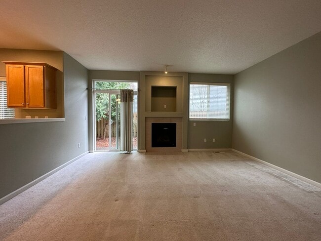 Building Photo - 1573 NW Challis Pl