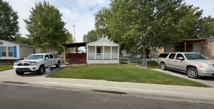 Building Photo - 110 Opal Dr