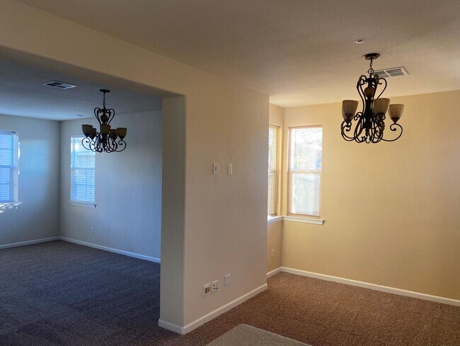Foto del edificio - LARGE BEAUTIFUL HOME IN THE SONATA "GATED ...