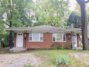 Building Photo - 4648 Crestview Ave
