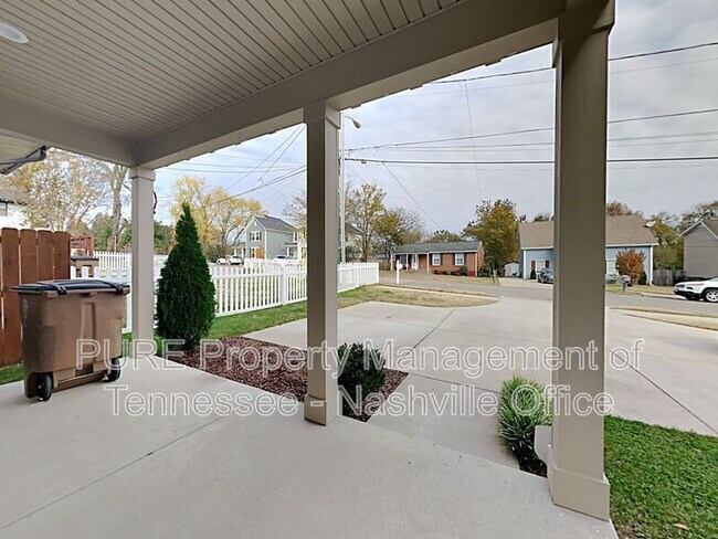 Photo - 715 Park St House