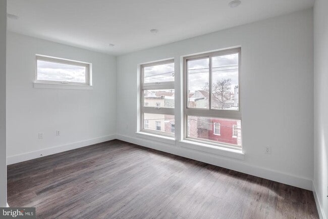 Foto del edificio - 1155 S 15th St