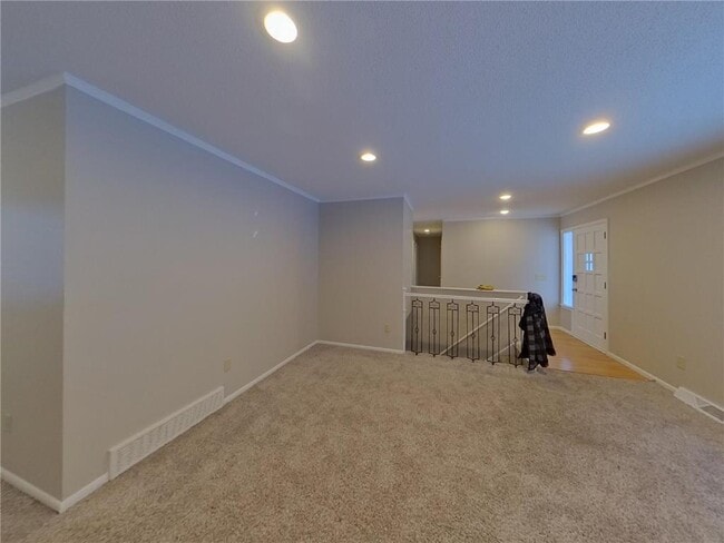 Foto del edificio - 13101 Thomas Ave