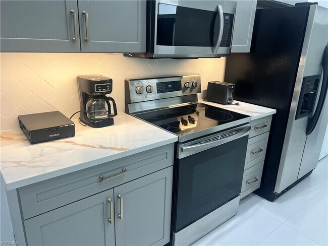 Foto del edificio - 27300 Imperial Oak Cir