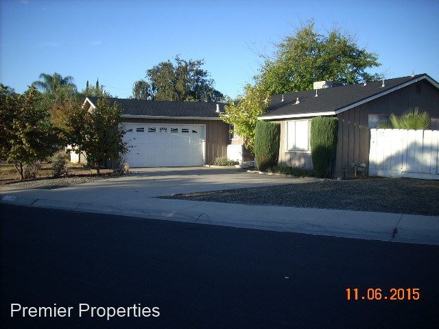 Primary Photo - 3 br, 2 bath House - 2700 DeWitt