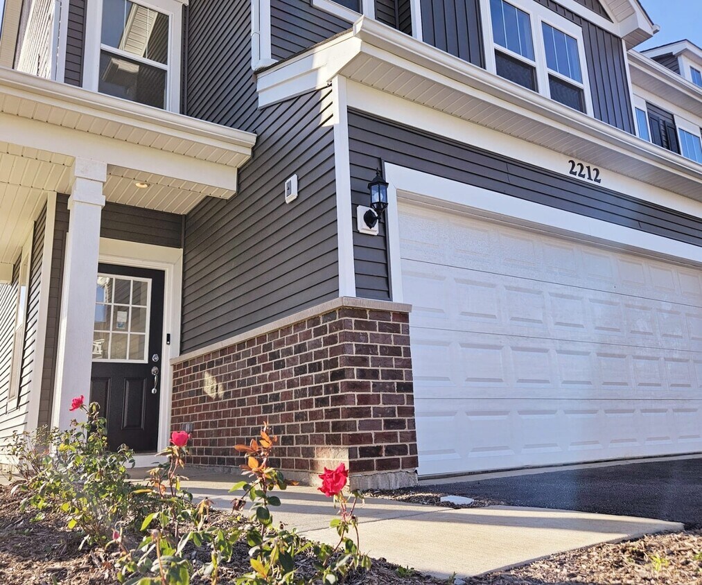 Foto principal - 2212 Horseshoe Cir