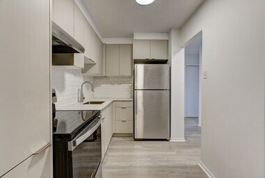 Photo du bâtiment - 6555 Kildare