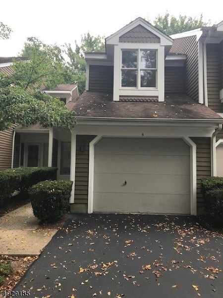 Foto principal - 4 Harrow Ln