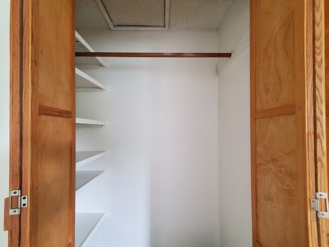 Foto del edificio - 310 S 174th Pl