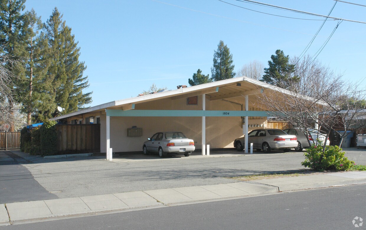 Foto principal - 1934 Montecito Ave